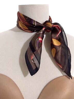 Oscar by Oscar de la Renta Silk Scarf Retro Mod Geometric Design Brown Black